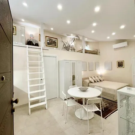 Loft Agata - Host 339 Marco 38 Fazzari 60 Cellulare 587 * Polistena